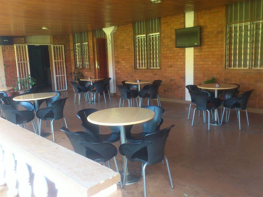 Areba Hotel Entebbe Exterior foto